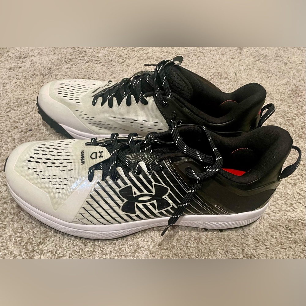 Under Armour Yard Turf Baseball Shoes, Size 13
